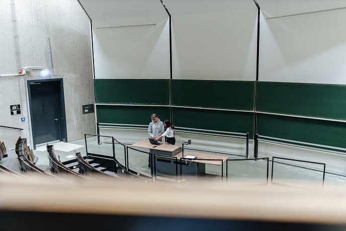 Students at FAU Erlangen-Nürnberg